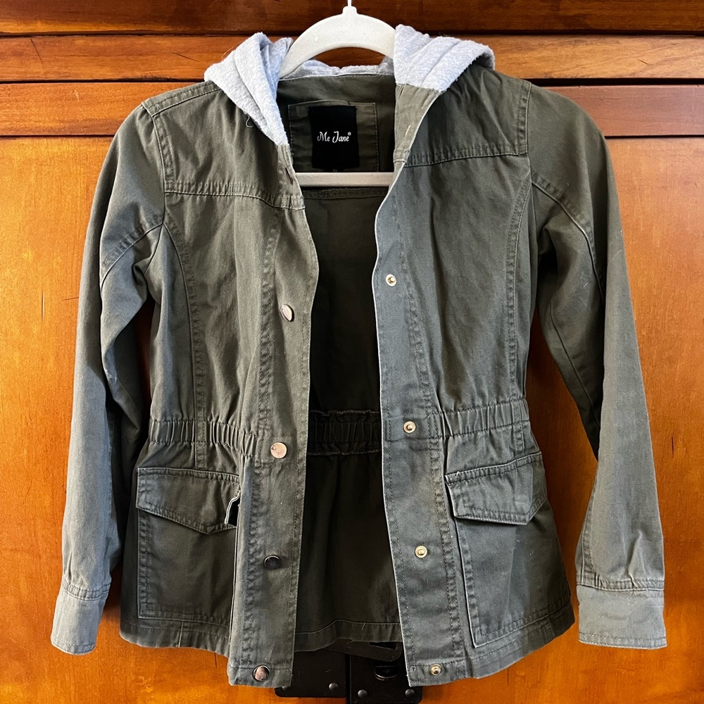 Me Jane kids green army color lightweight jacket with build in grey hood